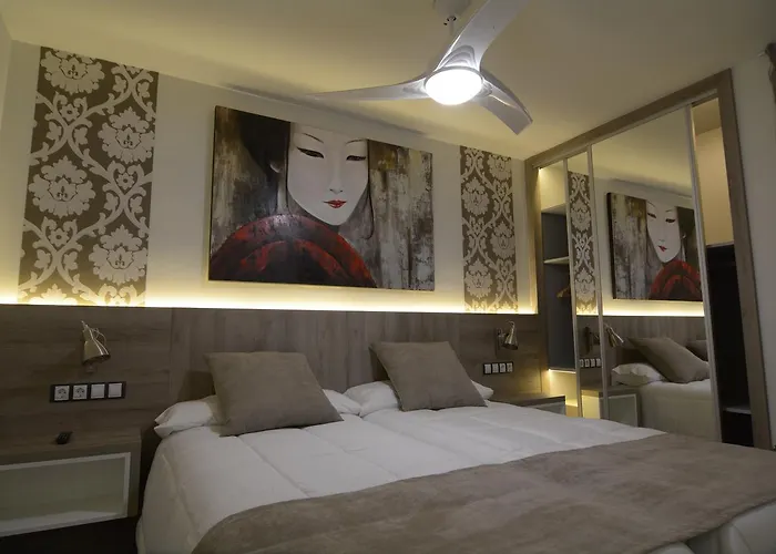 Parque De Americas * Πλάγια ντε λας Αμέρικας